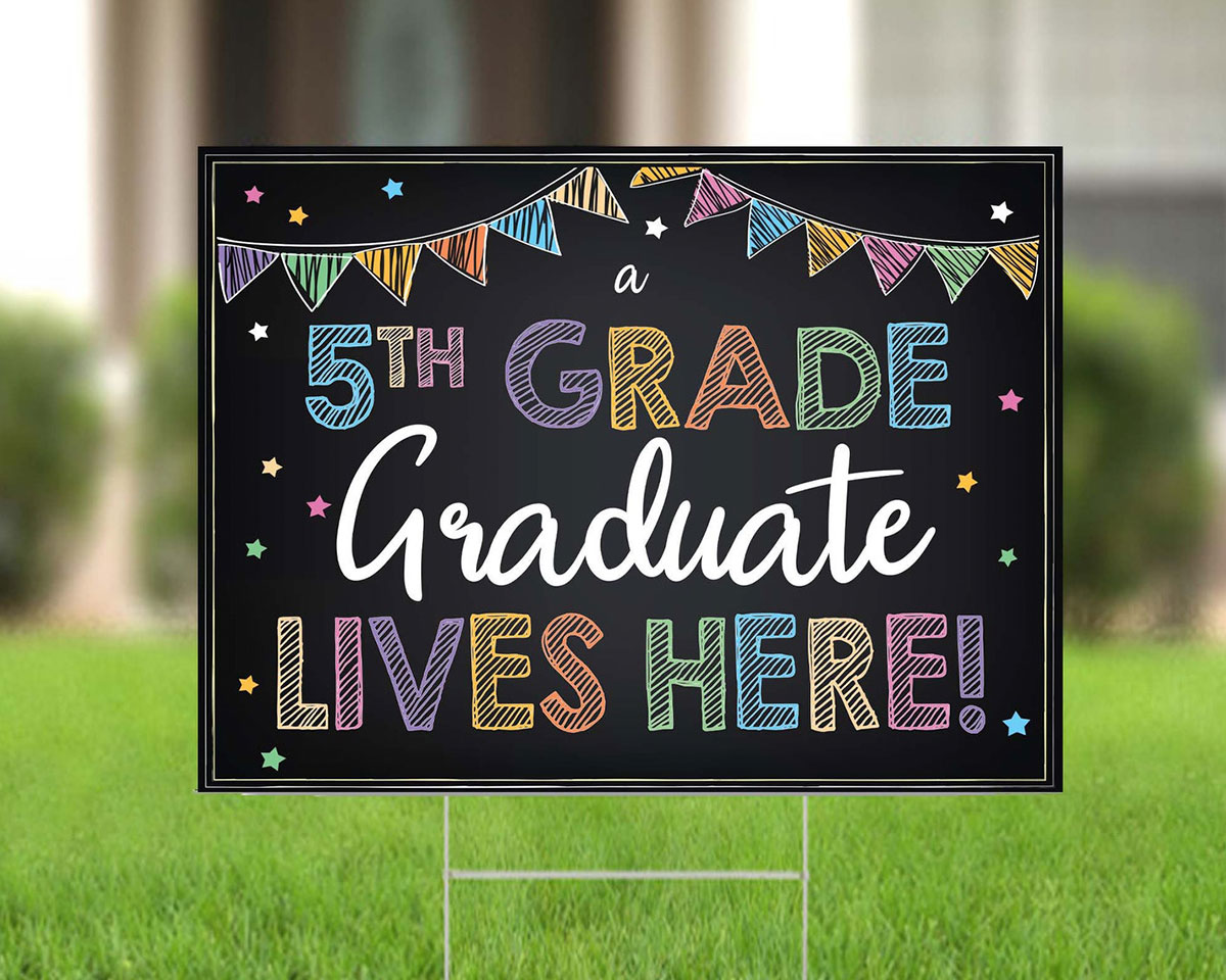 Personalized Kindergarten 5TH Grade Graduation Yard Sign 2023 T41 Tom