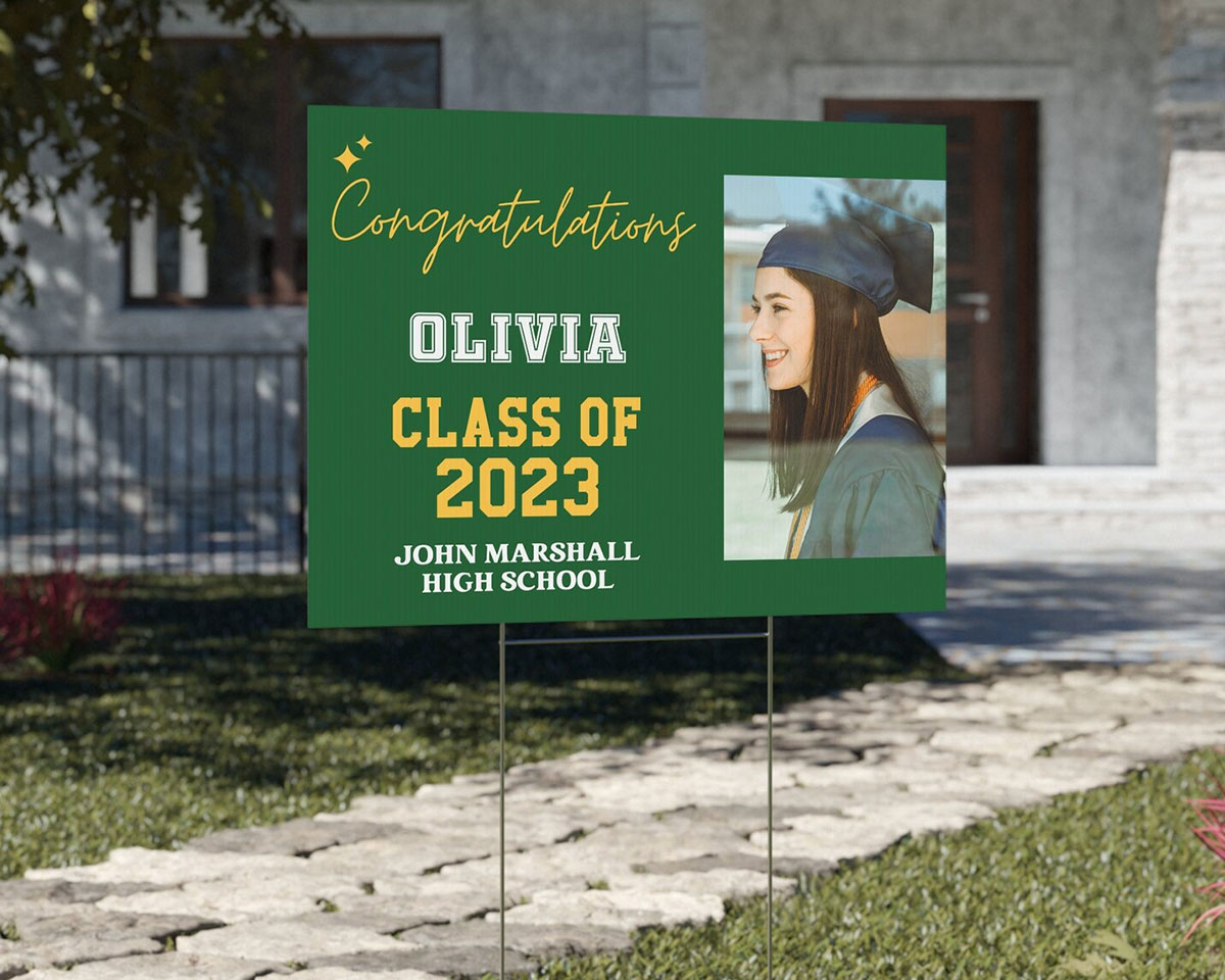 Personalized Graduation Yard Sign 2023 Congrats Class of 2023 T49 Tom